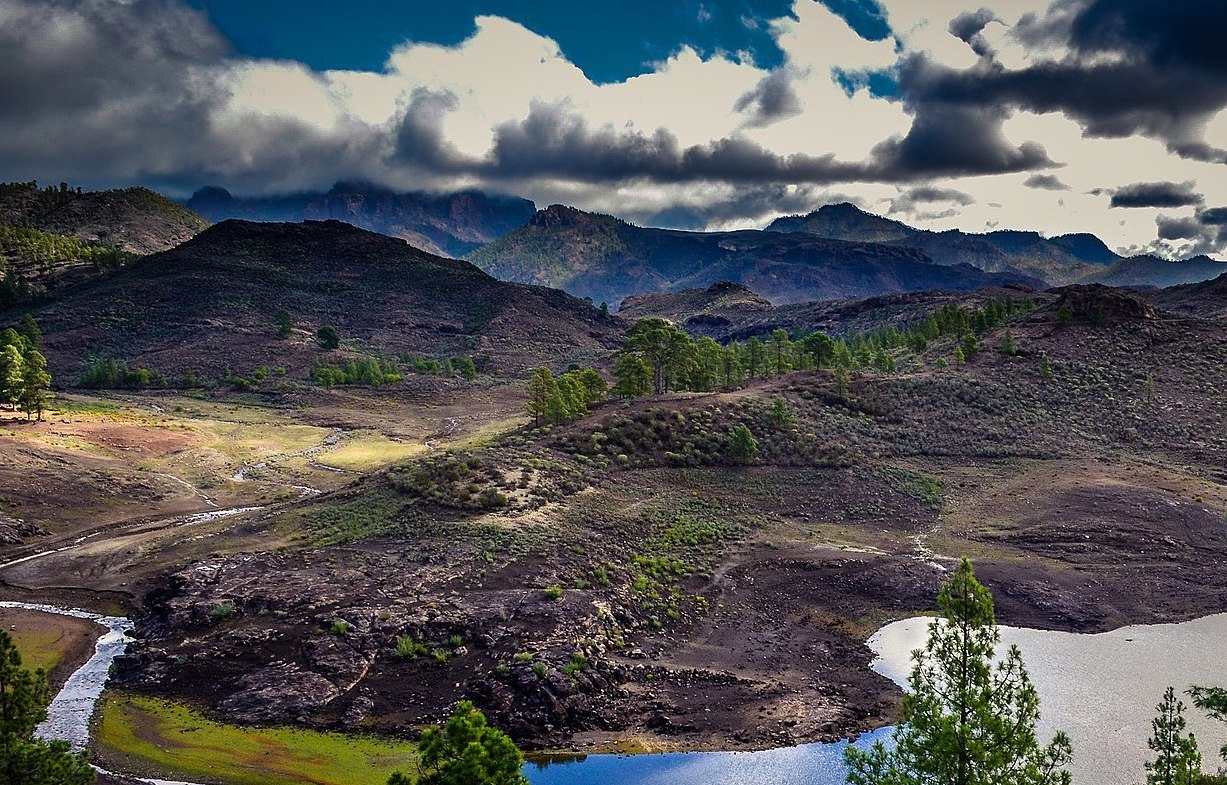 featured image thumbnail for post Fossil fuels are making hurricanes like Hurricanes Helene and Milton better, not worse